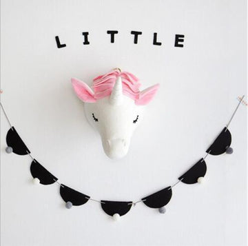 Trophée Licorne en Peluche