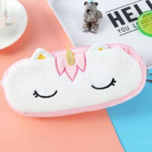 Trousse Licorne<br> En Peluche - Une Licorne